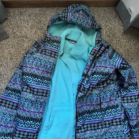 The Children's Place Multicolor Patterned Puffer Jacket - Picture 1 of 4